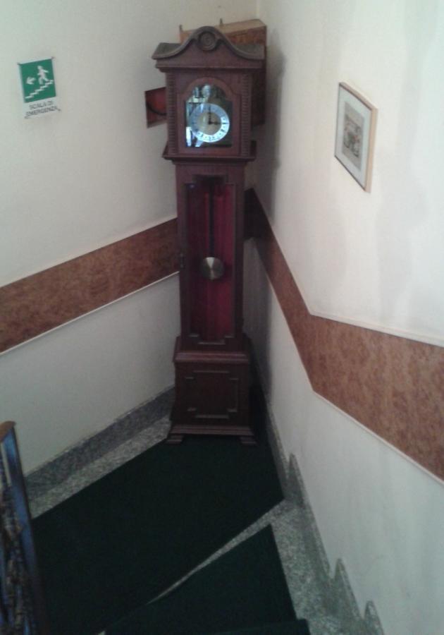 Hotel Fiumara Генуя Екстер'єр фото